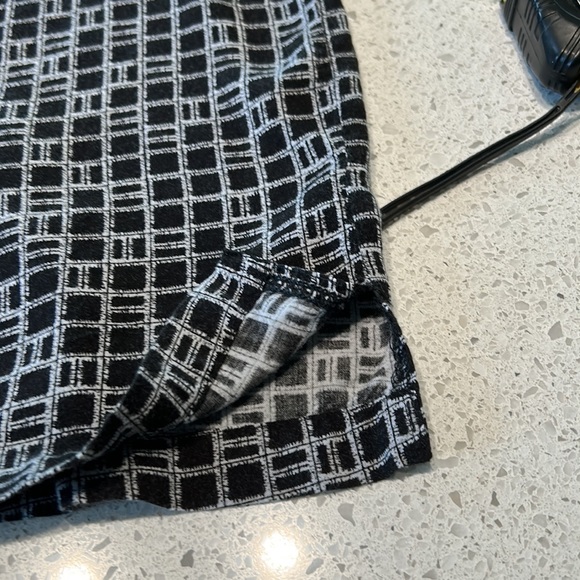 Men’s Thums Up Rayon shirt - Picture 7 of 7